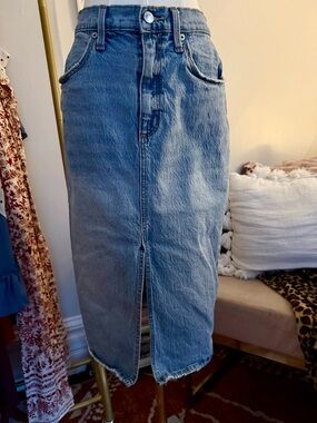 Universal Thread Light Blue Denim Skirt with Contrast Topstitching